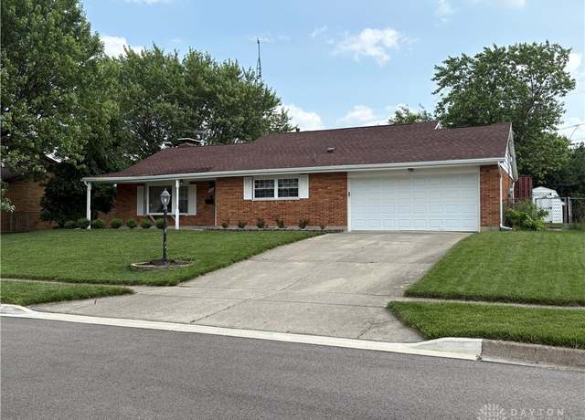 Property at 462 Reichard Dr, Vandalia, OH 45377, 3 beds, 2 baths