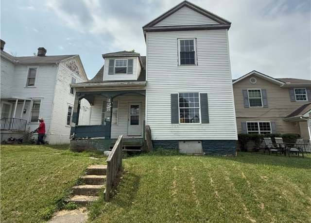 Property at 128 Pleasant Ave, Dayton, OH 45403, 3 beds, 2 baths