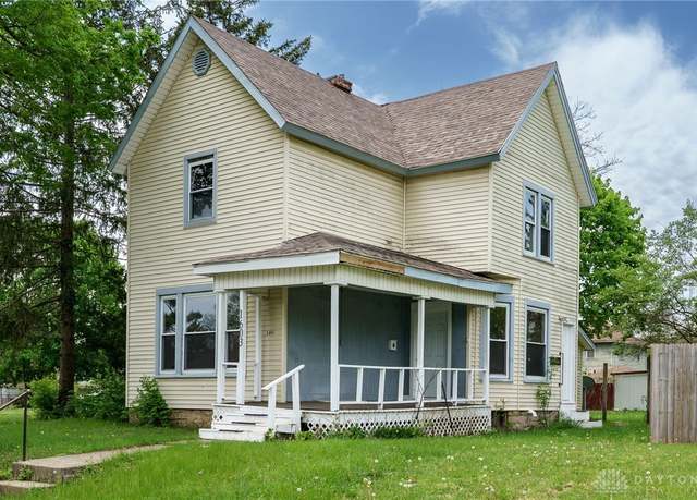 Property at 1603 Woodward Ave, Springfield, OH 45506, 4 beds, 2 baths
