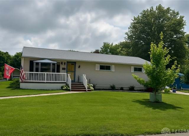 Property at 105 Ross St, Middletown, OH 45044, 3 beds, 1 bath
