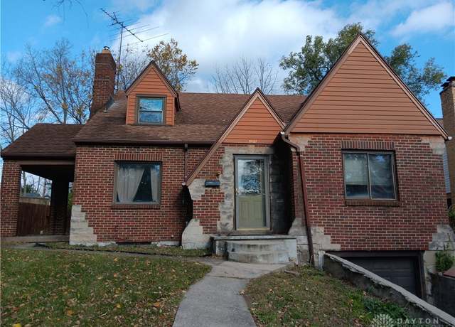 Property at 421 W Hudson Ave, Dayton, OH 45406, 3 beds, 1.5 baths