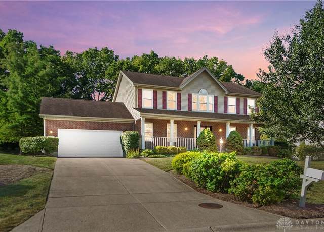 Property at 352 Sentinel Oak Dr, Centerville, OH 45458, 4 beds, 3.5 baths