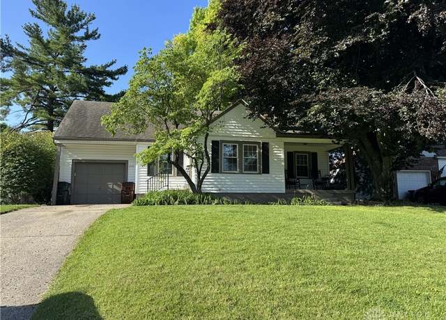 Property at 212 Earnshaw Dr, Kettering, OH 45429, 2 beds, 1 bath