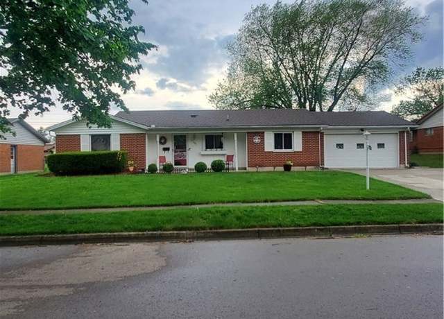 Property at 421 Stuckhardt Rd, Dayton, OH 45426, 3 beds, 2 baths