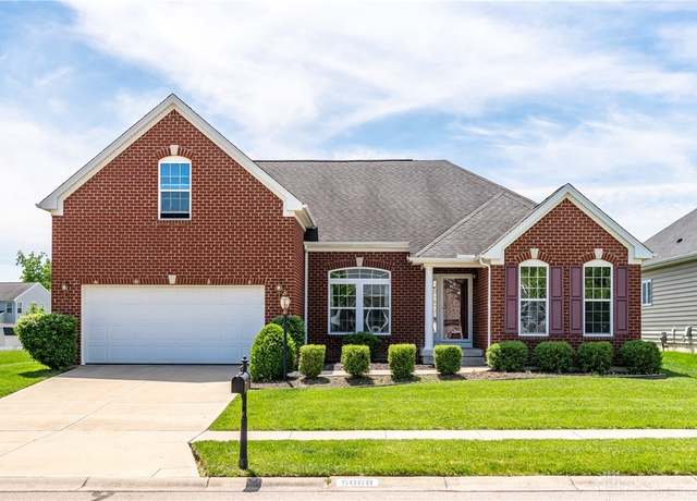 Property at 5068 Meadowview St, Tipp City, OH 45371, 4 beds, 4 baths