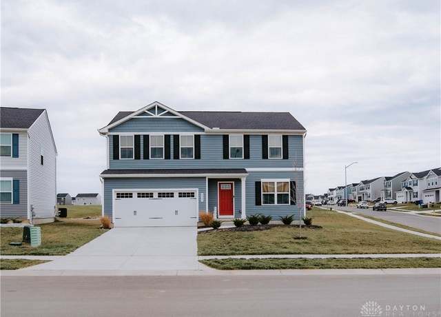 Property at 4249 Willow Hills Dr, Dayton, OH 45404, 4 beds, 2.5 baths