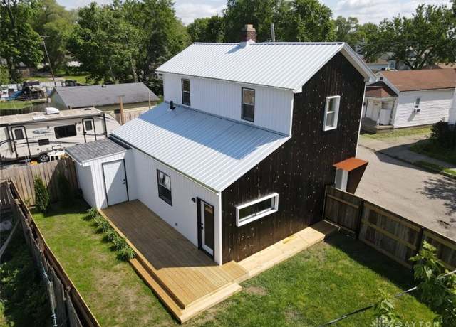 Property at 165 Mcreynolds St, Dayton, OH 45403, 3 beds, 1 bath