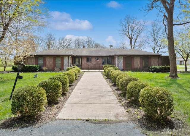 Property at 381 N Enon Rd, Yellow Springs Vlg, OH 45387, 4 beds, 2.5 baths