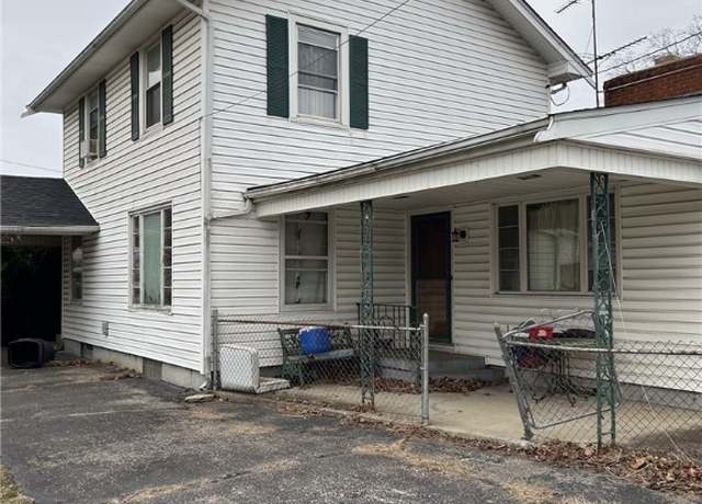 Property at 103 Warren Ave, Franklin, OH 45005, 3 beds, 2 baths
