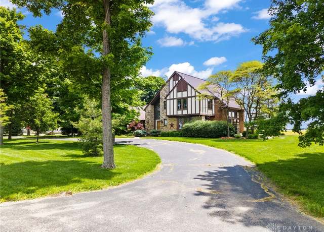 Property at 8997 Hollansburg Sampson Rd, Arcanum, OH 45304, 4 beds, 5 baths