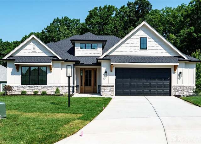 Property at 9508 Magnolia Ct, Centerville, OH 45458, 3 beds, 2 baths