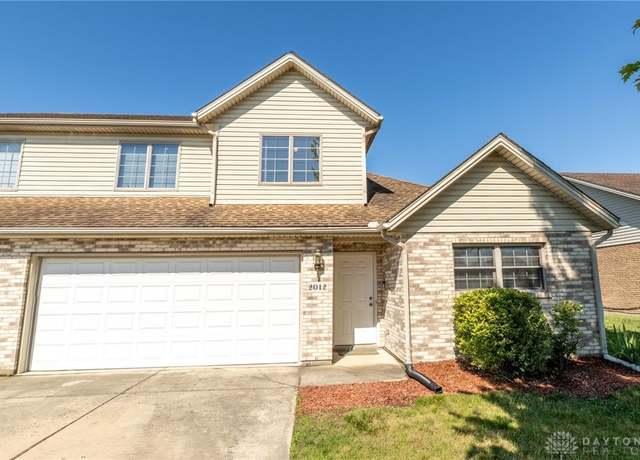 Property at 2012 Indian Ridge Dr, Piqua, OH 45356, 4 beds, 2.5 baths