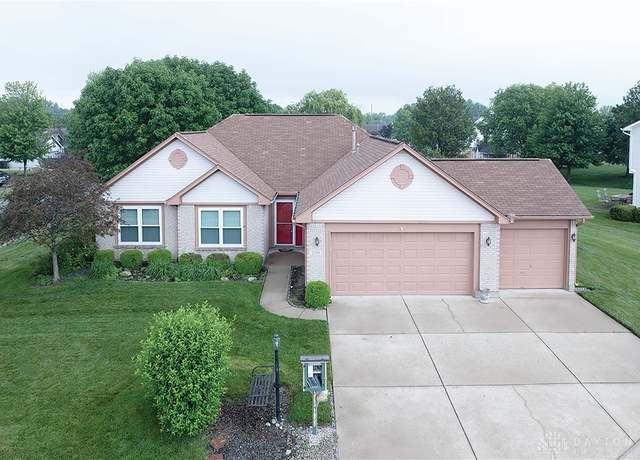 Property at 2385 Pewter Hills Ct, Miami Twp, OH 45342, 3 beds, 2 baths