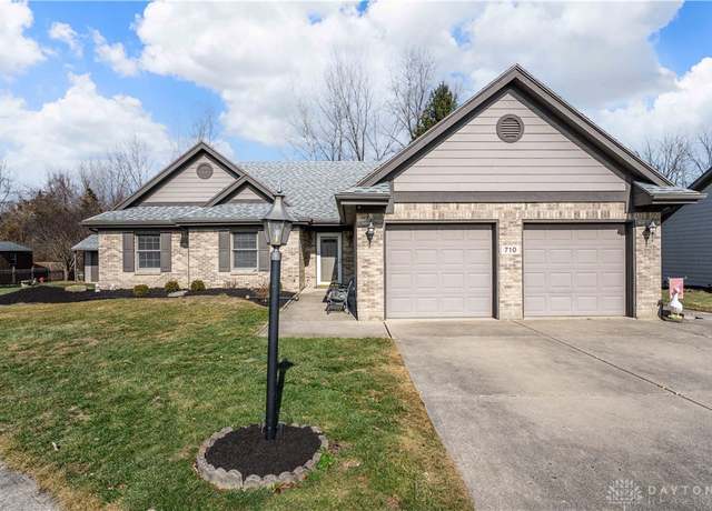 Property at 710 Justin Ct, Miamisburg, OH 45342, 3 beds, 2.5 baths