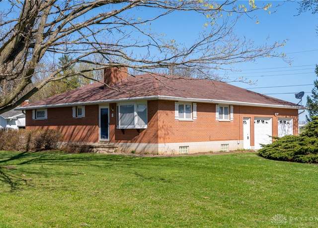Property at 11 Greeneview Dr, Jamestown Vlg, OH 45335, 3 beds, 1 bath