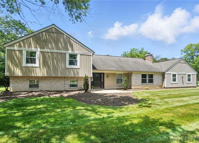 Property at 8987 Deep Forest Ln, Washington Twp, OH 45458, 4 beds, 2.5 baths