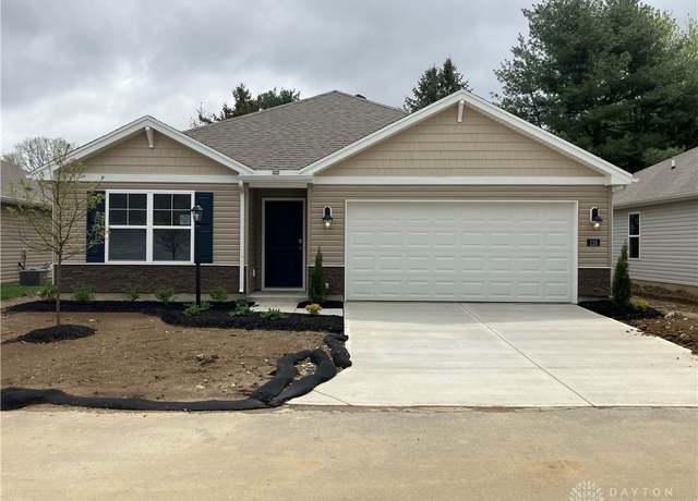 Property at 113 Arlington Dr, Eaton, OH 45320, 3 beds, 2 baths