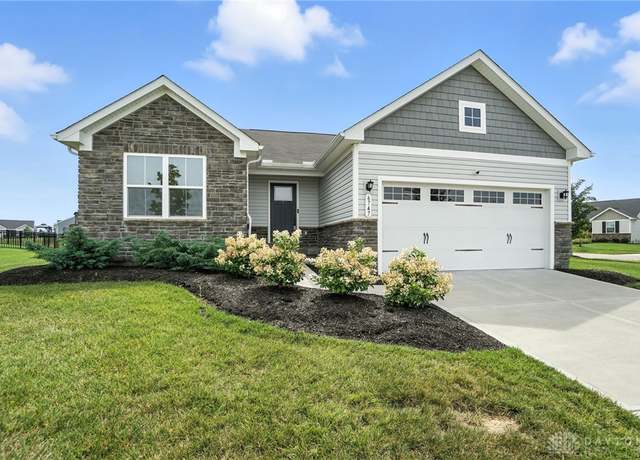 Property at 6747 Roycroft Dr, Middletown, OH 45042, 3 beds, 2.5 baths