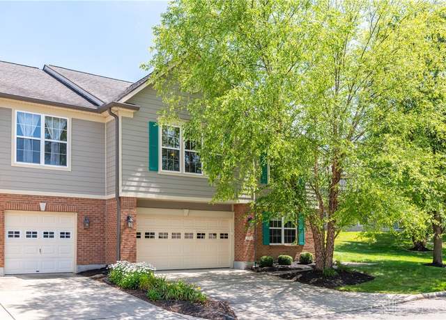 Property at 2780 Double Eagle Dr, Beavercreek, OH 45431, 3 beds, 3 baths