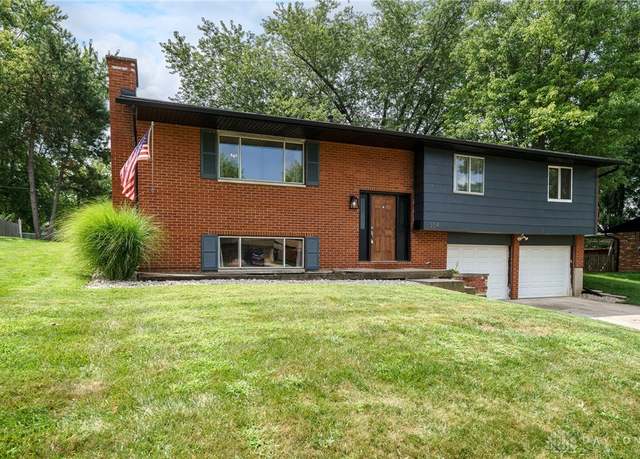 Property at 354 Harpwood Dr, Franklin, OH 45005, 3 beds, 2 baths