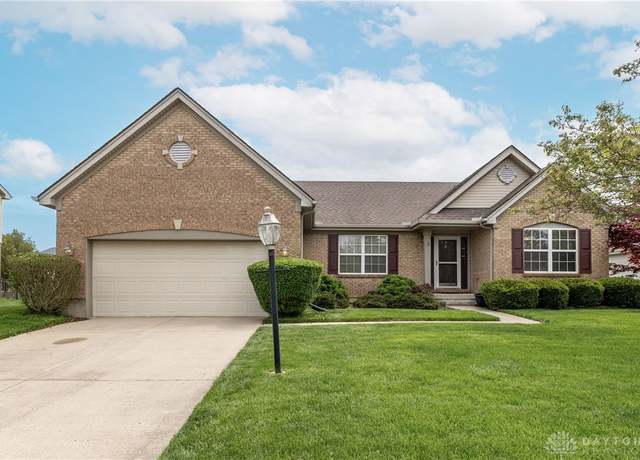 Property at 1010 Windpointe Way, Englewood, OH 45322, 3 beds, 2 baths