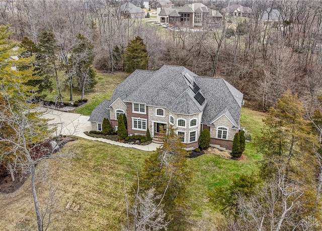 Property at 7660 Horizon Hill Dr, Springboro, OH 45066, 4 beds, 4.5 baths