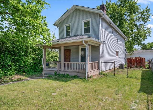 Property at 1412 Oakridge Dr, Dayton, OH 45417, 3 beds, 1.5 baths