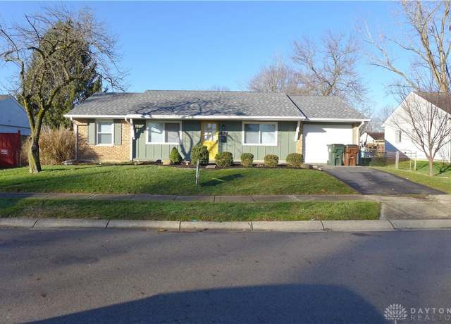 Property at 907 White Pine St, New Carlisle, OH 45344, 3 beds, 1 bath