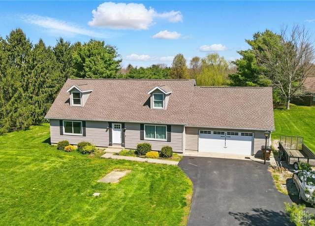 Property at 2359 Hale Rd, Wilmington, OH 45177, 4 beds, 2.5 baths