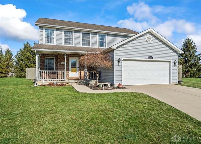 Property at 2633 Hasting Ct, Troy, OH 45373, 4 beds, 2.5 baths