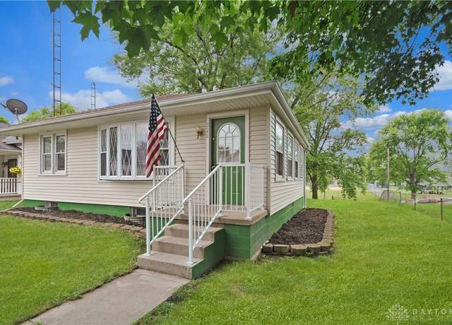 Property at 228 Jefferson St, New Madison, OH 45346, 3 beds, 1 bath