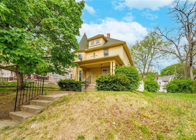 Property at 27 Ridge Ave, Dayton, OH 45405, 3 beds, 1 bath