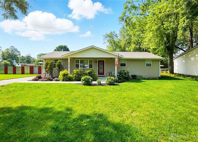 Property at 3713 Shawnee Trl, New Jasper Twp, OH 45335, 3 beds, 2 baths