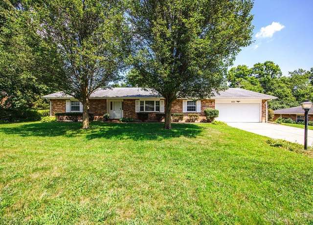 Property at 6122 Donnybrook Dr, Dayton, OH 45459, 3 beds, 2.5 baths
