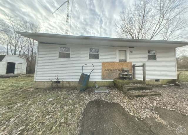 Property at 1804 Linnbrook Dr, Dayton, OH 45406, 3 beds, 2 baths