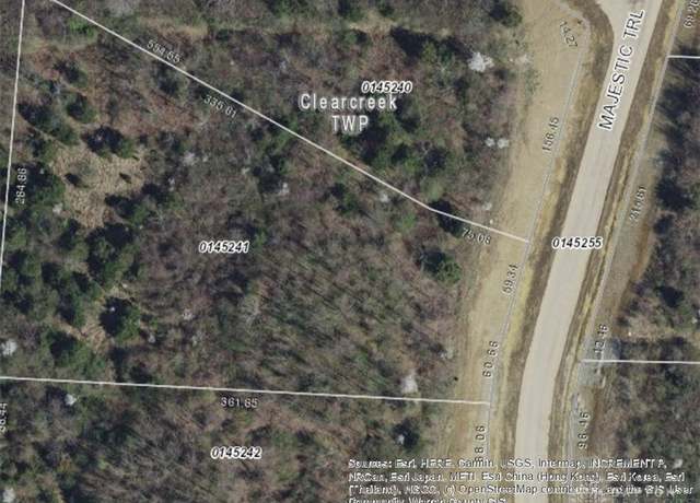 Property at 7789 Majestic Trl, Springboro, OH 45066