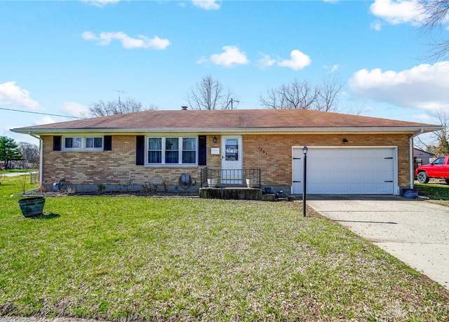 Property at 1201 Ferndale Ln, Springfield, OH 45503, 2 beds, 1.5 baths