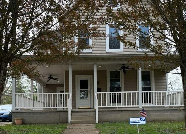 Property at 174 Twain Ave, Cincinnati, OH 45233, 3 beds, 2 baths