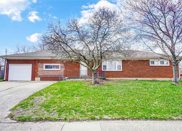 Property at 2351 Northmoor Dr, Springfield, OH 45503, 3 beds, 1.5 baths