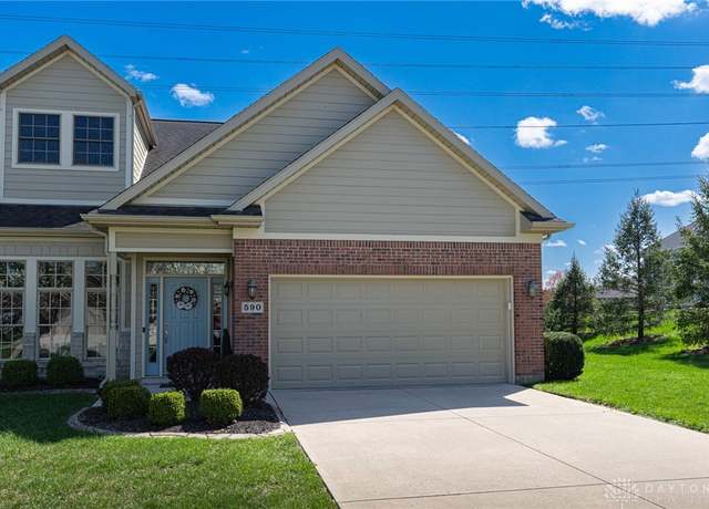 Property at 590 Storm Ct, Tipp City, OH 45371, 3 beds, 2.5 baths