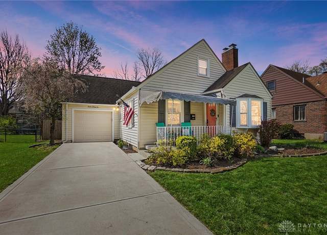 Property at 1236 Ridgeview Ave, Kettering, OH 45409, 4 beds, 3 baths