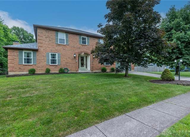 Property at 7608 Painted Turtle Dr, Dayton, OH 45414, 4 beds, 2.5 baths