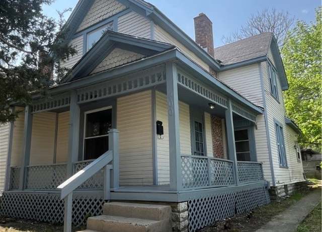 Property at 400 S Detroit St, Xenia, OH 45385, 4 beds, 2 baths