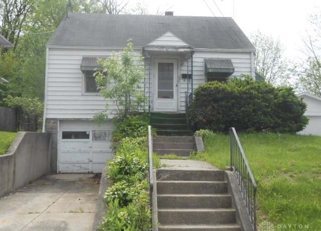Property at 1202 Burt St, Springfield, OH 45505, 2 beds, 1 bath