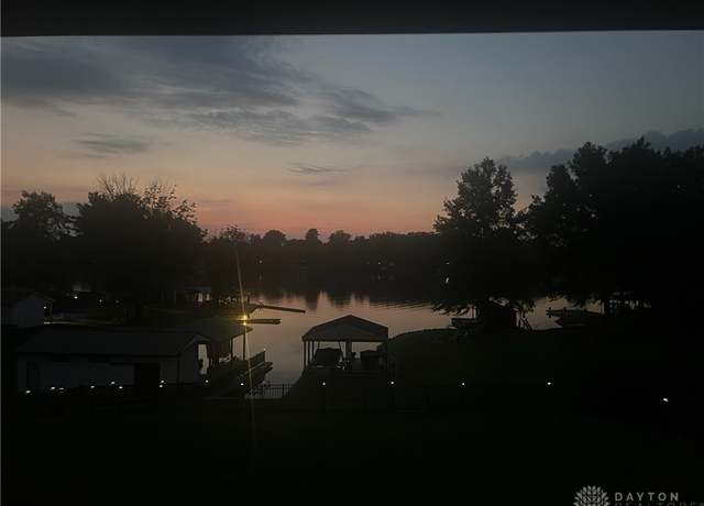 Property at 4138 Navajo Trl, New Jasper Twp, OH 45335, 5 beds, 3 baths
