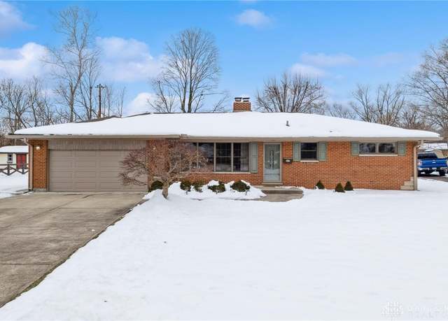 Property at 2167 S Linda Dr, Bellbrook, OH 45305, 3 beds, 1.5 baths