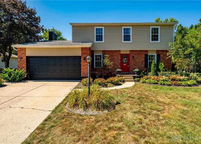 Property at 6822 Bejay Dr, Tipp City, OH 45371, 4 beds, 2.5 baths