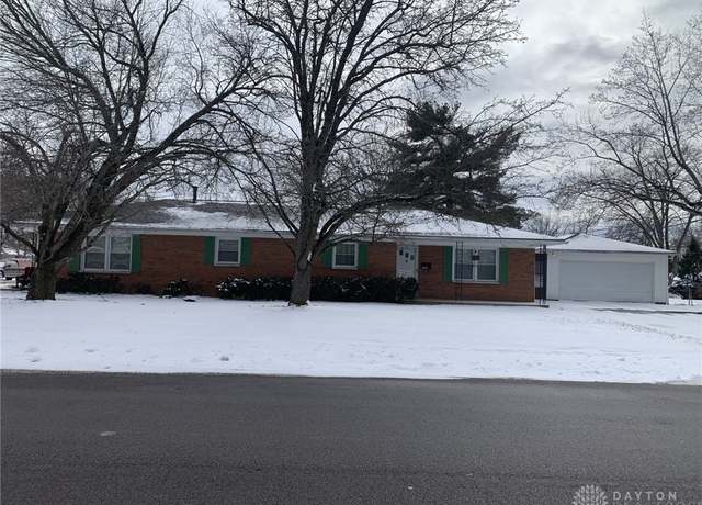 Property at 809 Southline Dr, Lebanon, OH 45036, 4 beds, 2.5 baths