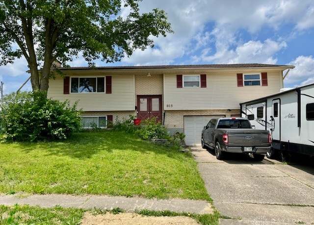 Property at 815 Moon Ct, Miamisburg, OH 45342, 3 beds, 2 baths