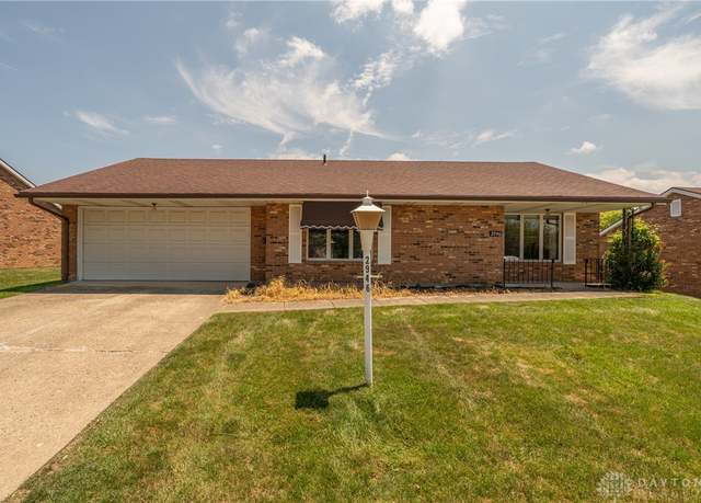 Property at 2946 Avery Cir, Springfield, OH 45503, 2 beds, 1.5 baths